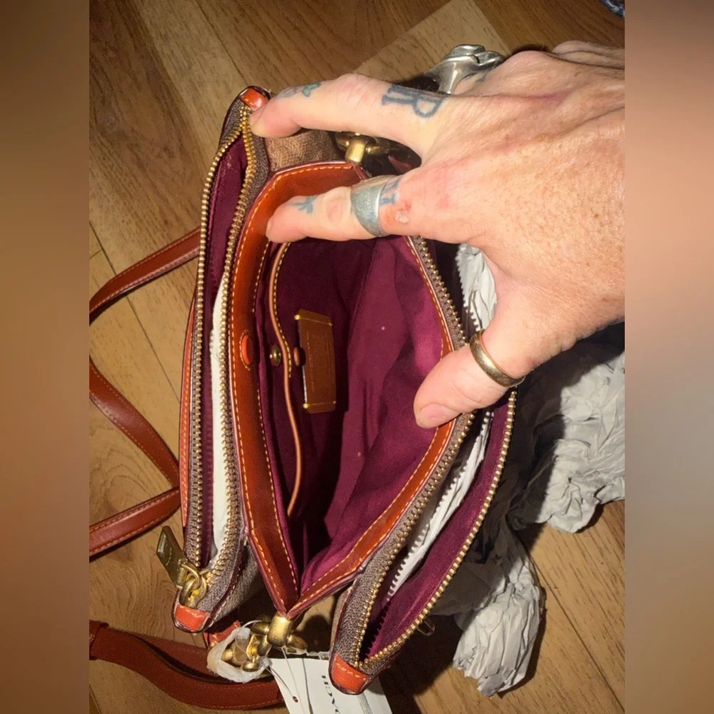 New With Tags Coach Signature Brown Double Zipper Crossbody Bag - Picture 5 of 7